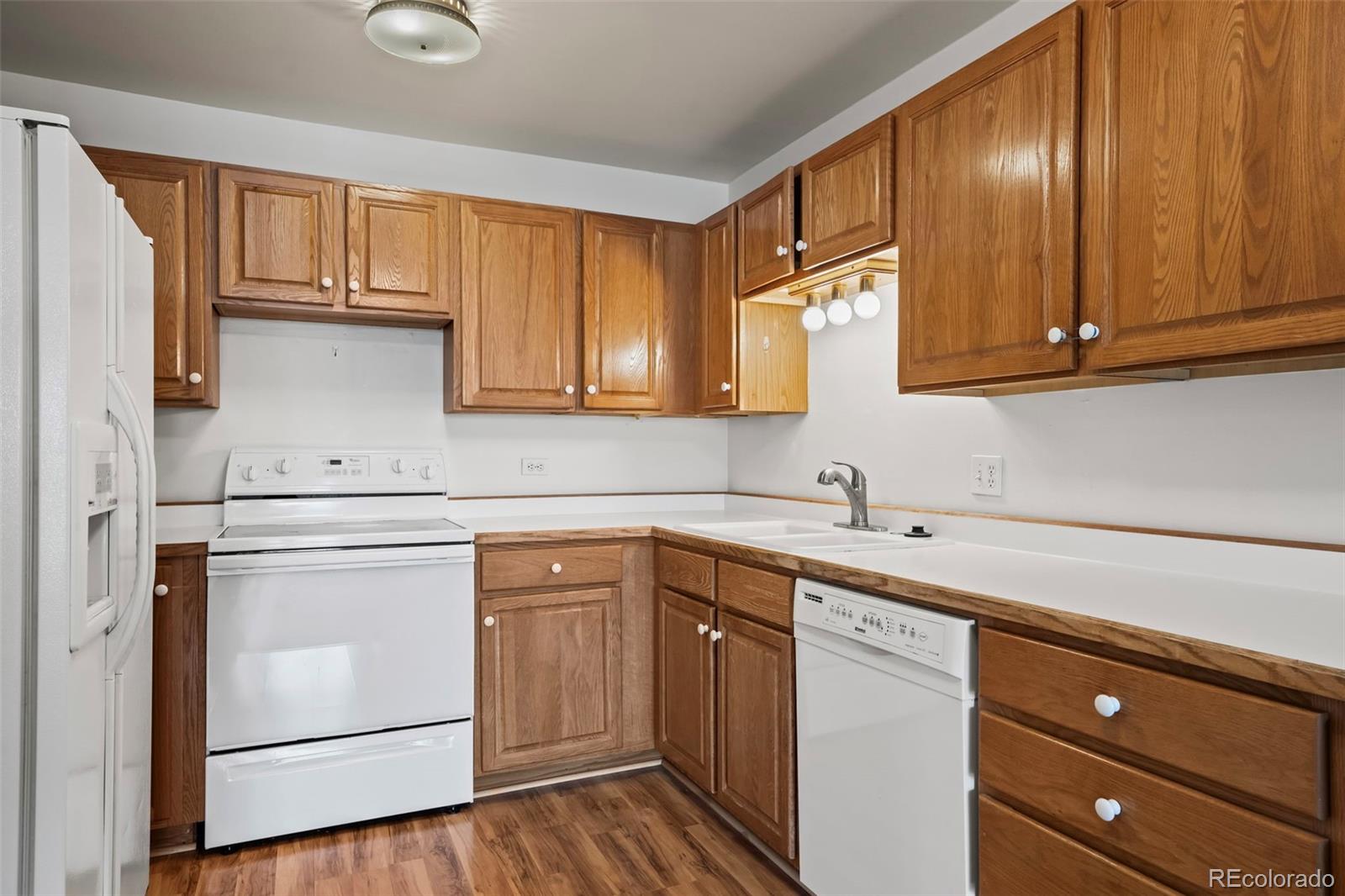 MLS Image #10 for 9300 e center avenue 2b,denver, Colorado