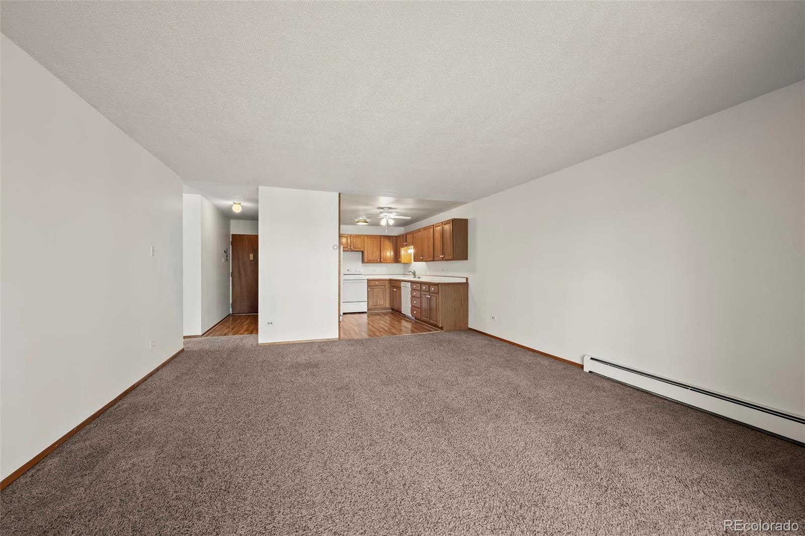 MLS Image #3 for 9300 e center avenue 2b,denver, Colorado