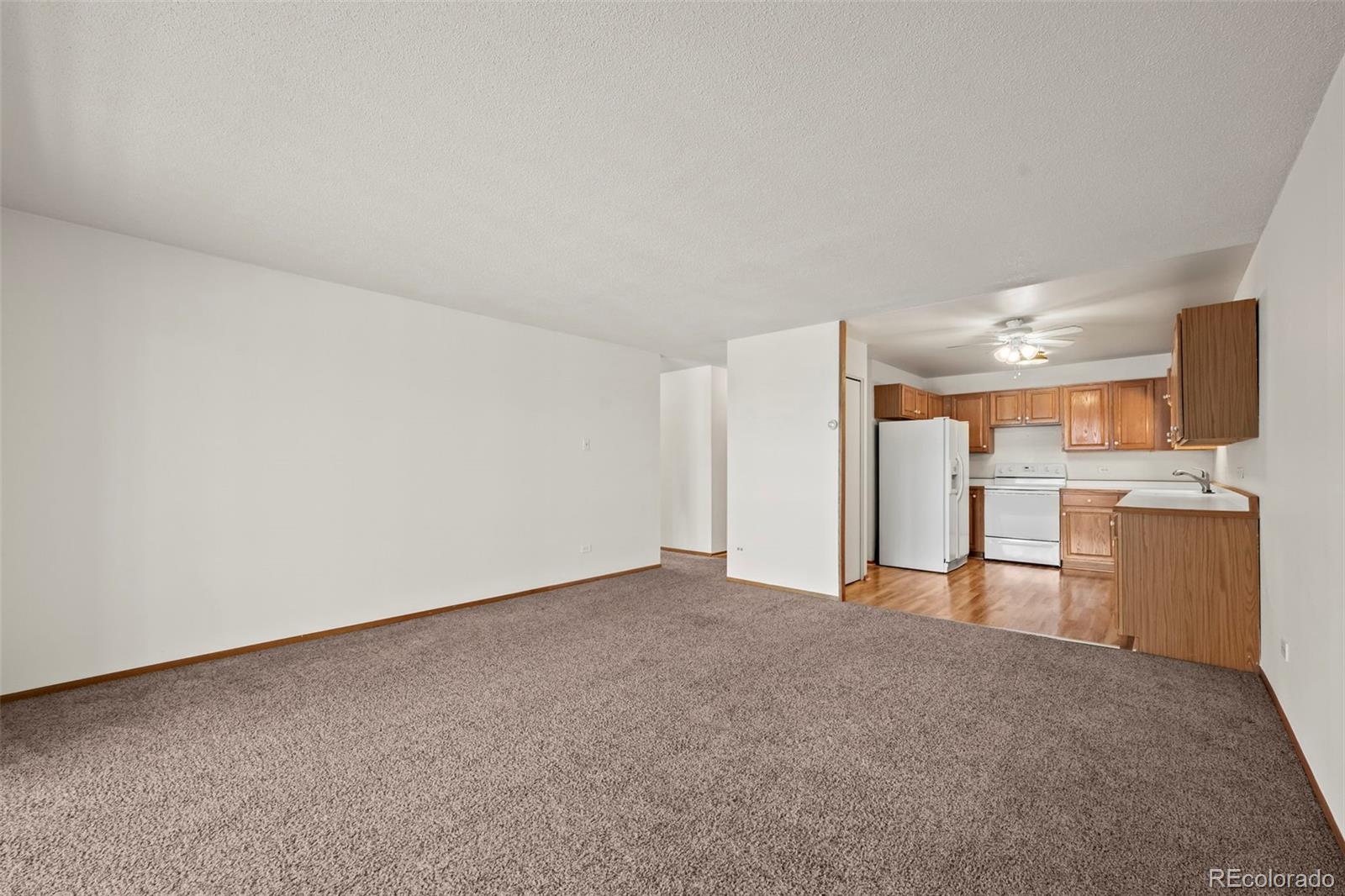 MLS Image #9 for 9300 e center avenue 2b,denver, Colorado