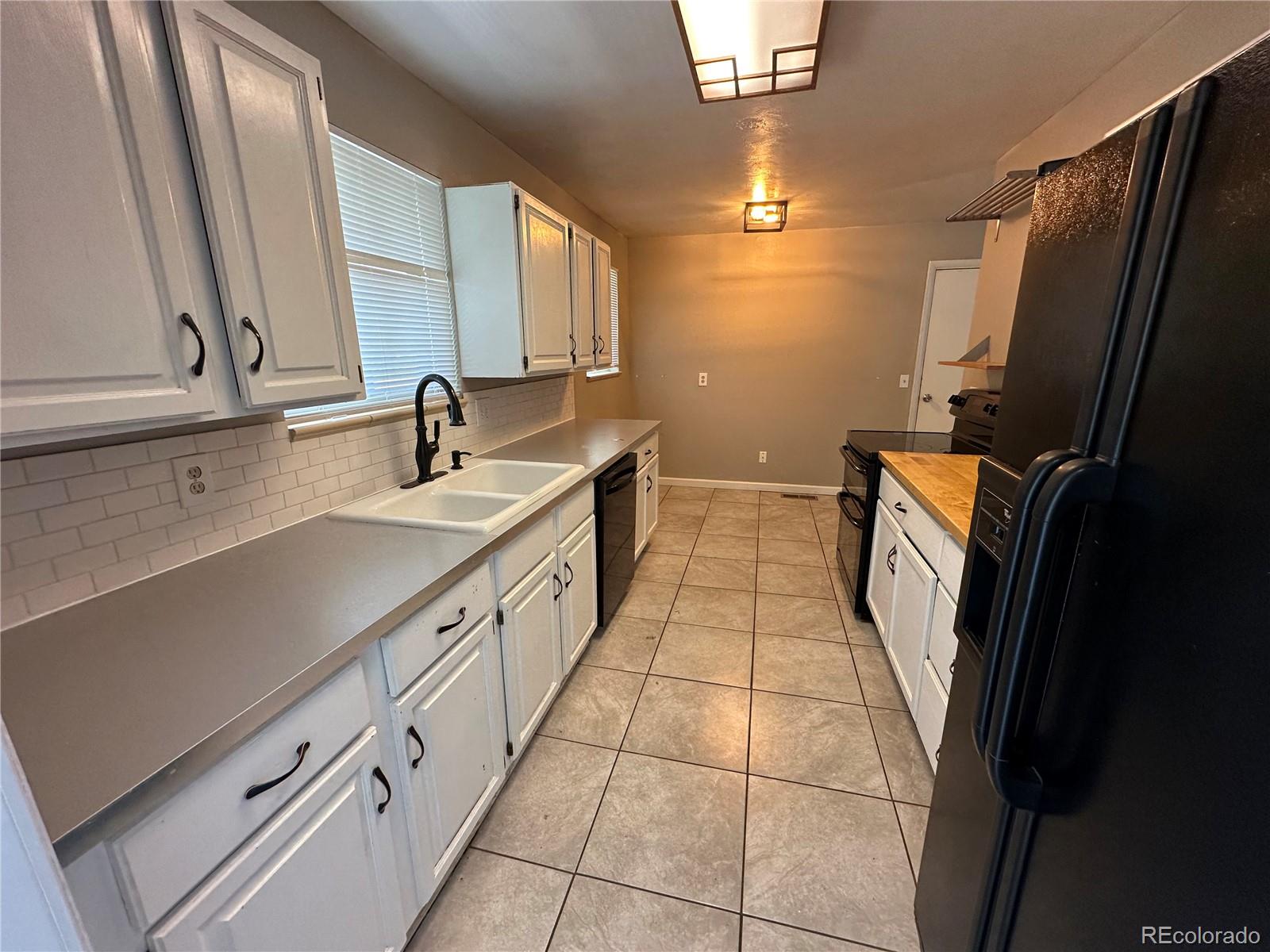 MLS Image #2 for 1836 e mineral avenue,centennial, Colorado