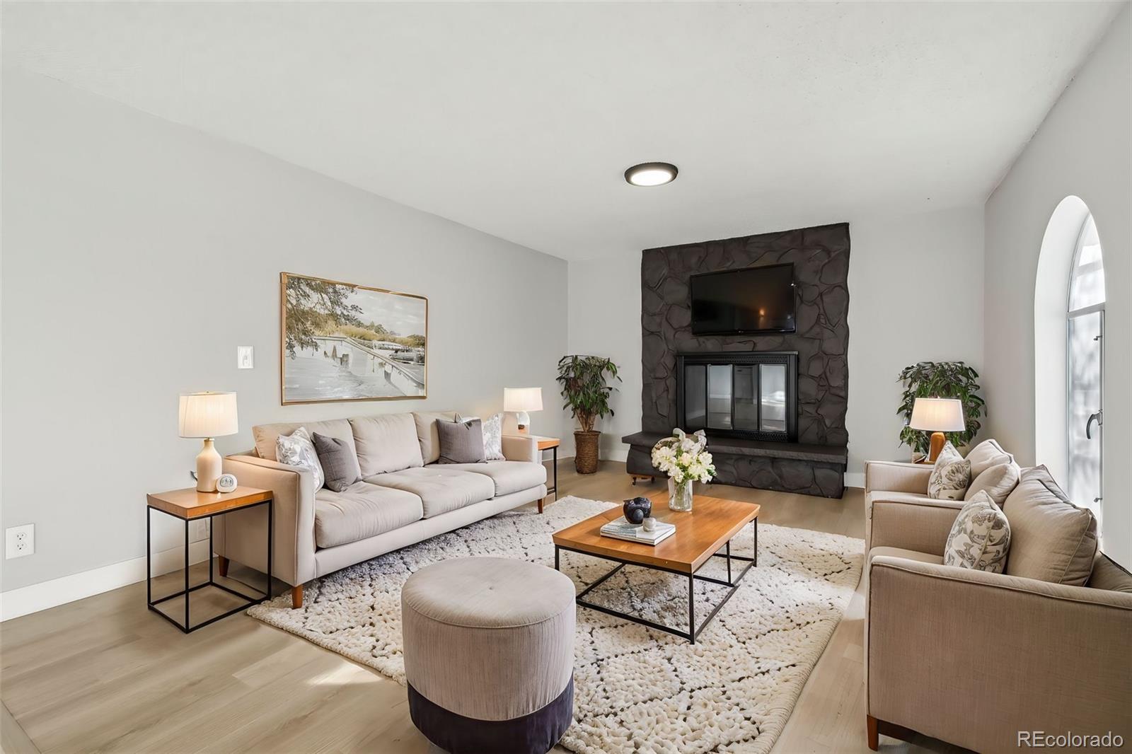 MLS Image #2 for 7040  alan drive,denver, Colorado