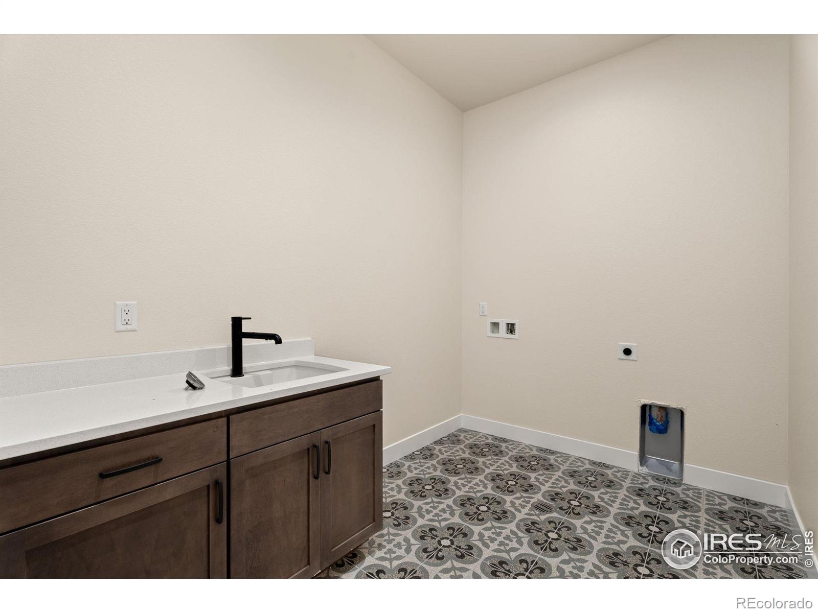 MLS Image #12 for 1728  barefoot drive,windsor, Colorado