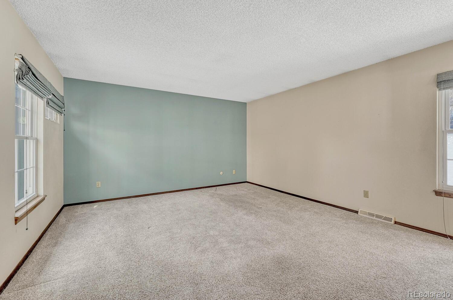 MLS Image #14 for 8621 e yale avenue f,denver, Colorado