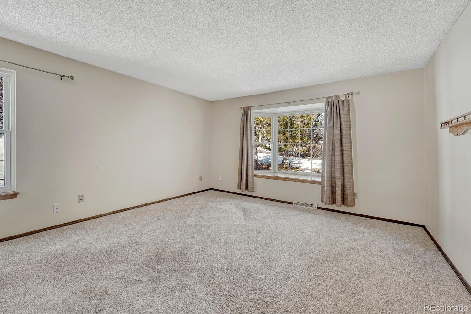 MLS Image #17 for 8621 e yale avenue f,denver, Colorado