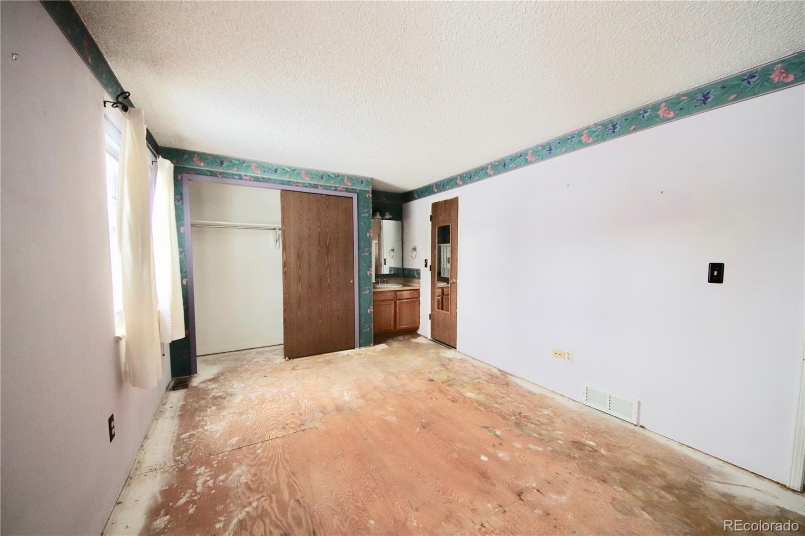 MLS Image #16 for 8477 w 79th place,arvada, Colorado