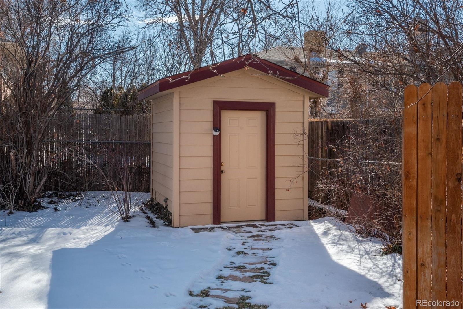 MLS Image #33 for 7032 e 4th avenue,denver, Colorado