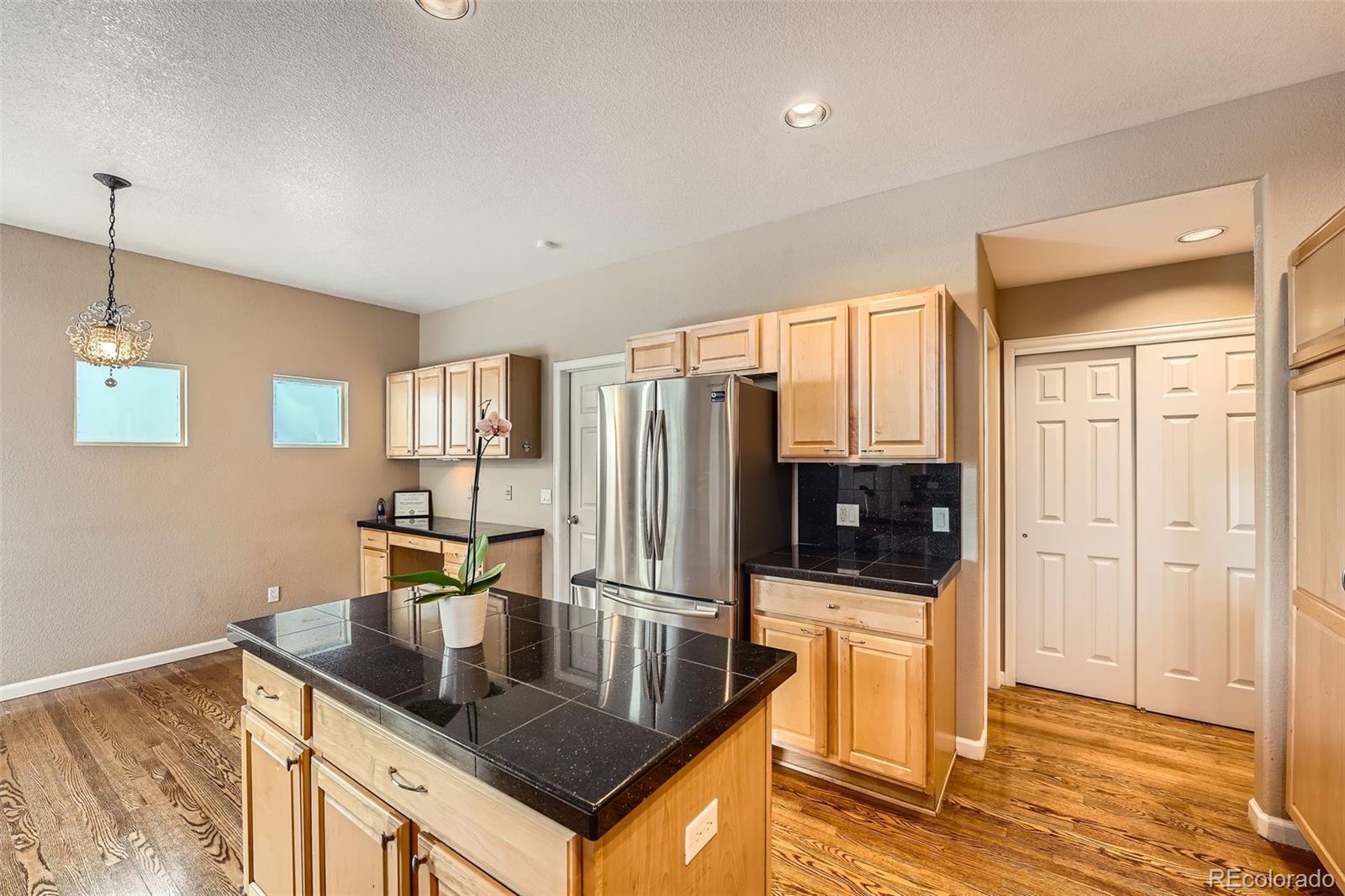 MLS Image #2 for 2553 s troy court,aurora, Colorado