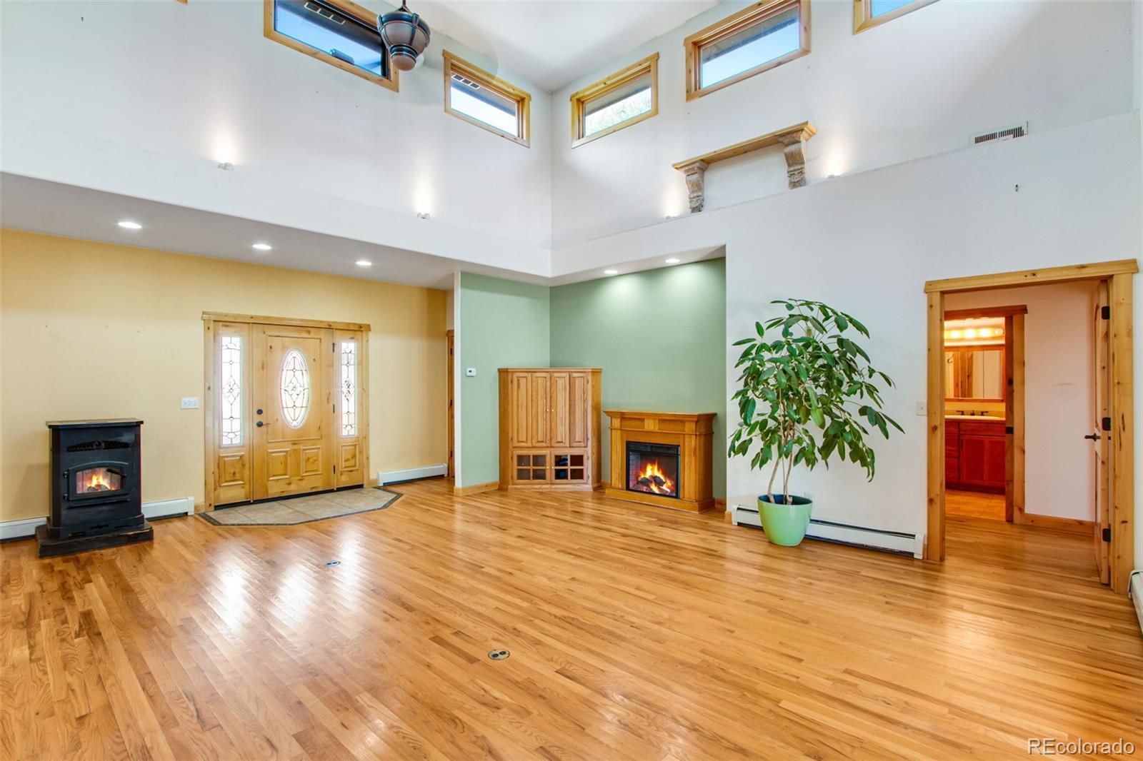 MLS Image #11 for 1268  ohana way,bellvue, Colorado