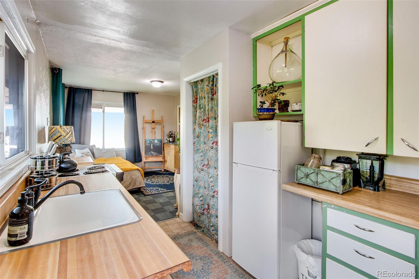 MLS Image #25 for 1268  ohana way,bellvue, Colorado