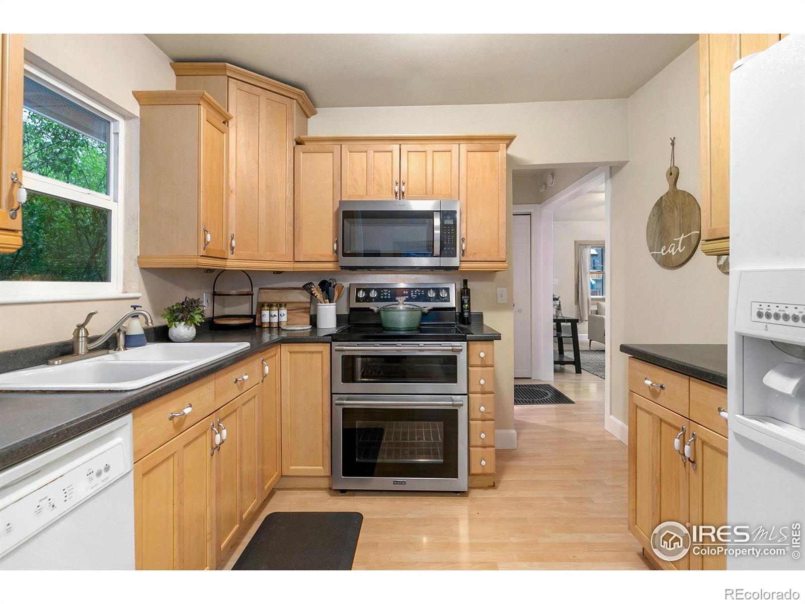 MLS Image #12 for 917 n washington avenue,loveland, Colorado