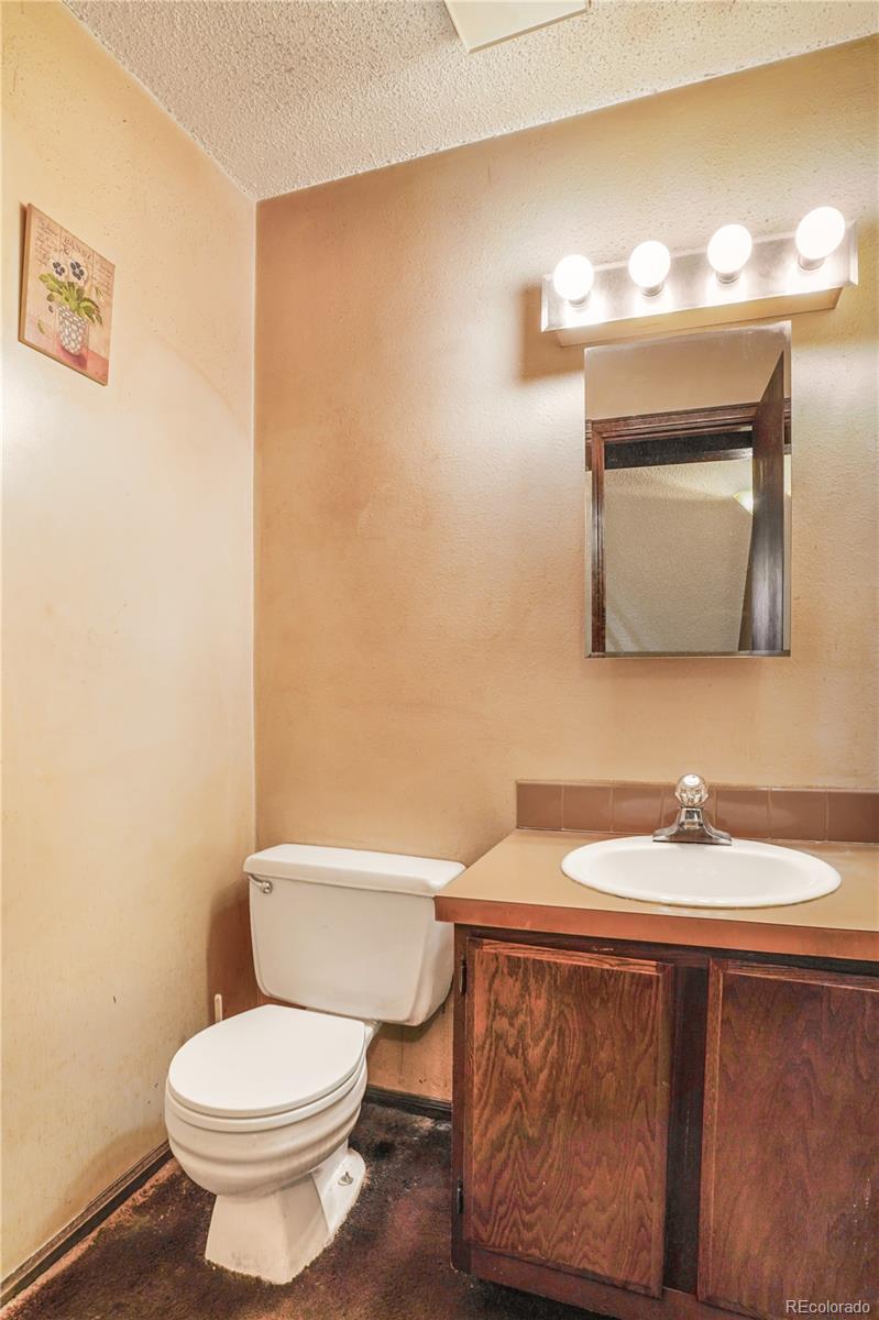 MLS Image #10 for 1557 s owens street,denver, Colorado