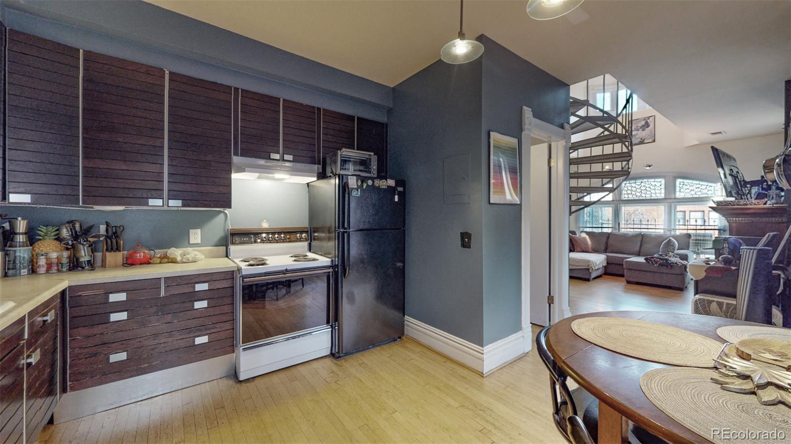 MLS Image #11 for 1459 n pennsylvania street b,denver, Colorado