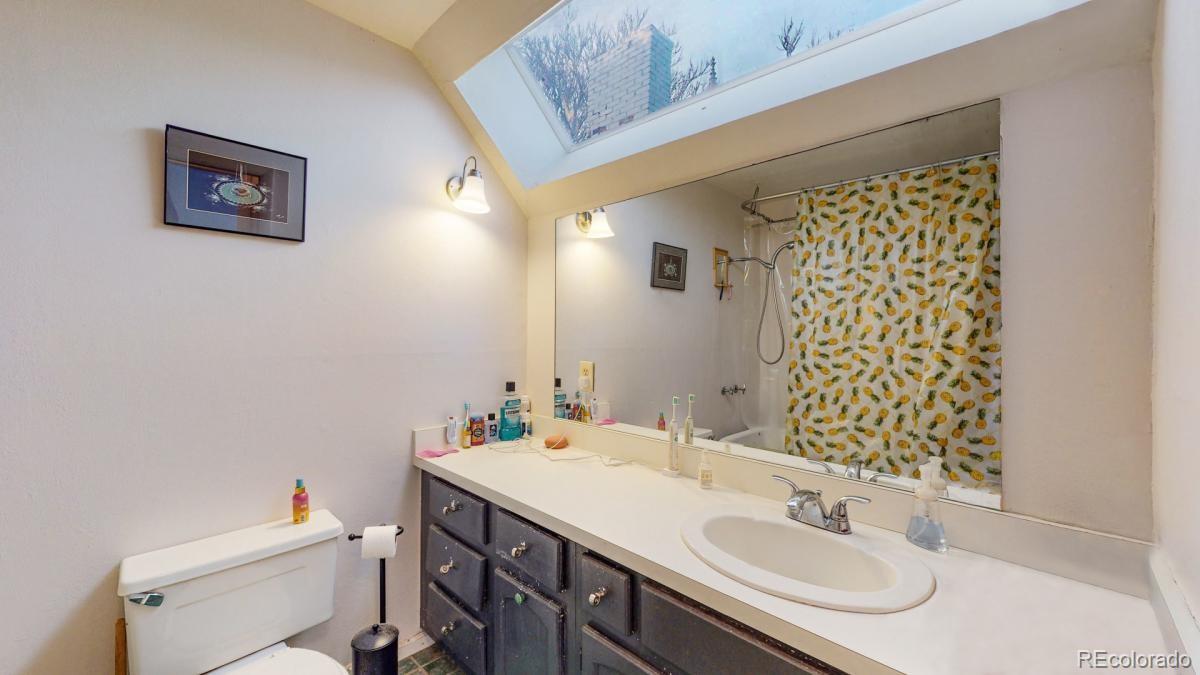 MLS Image #23 for 1459 n pennsylvania street b,denver, Colorado