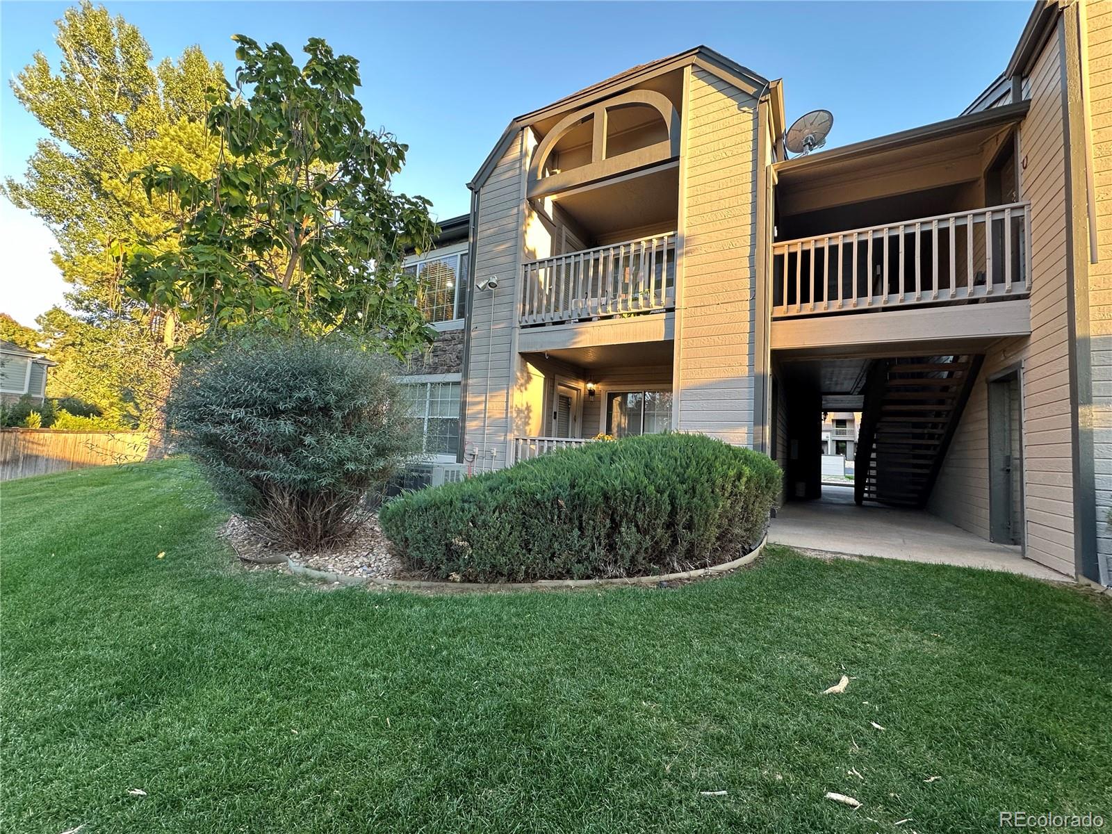 MLS Image #18 for 9283 e arbor circle b,englewood, Colorado