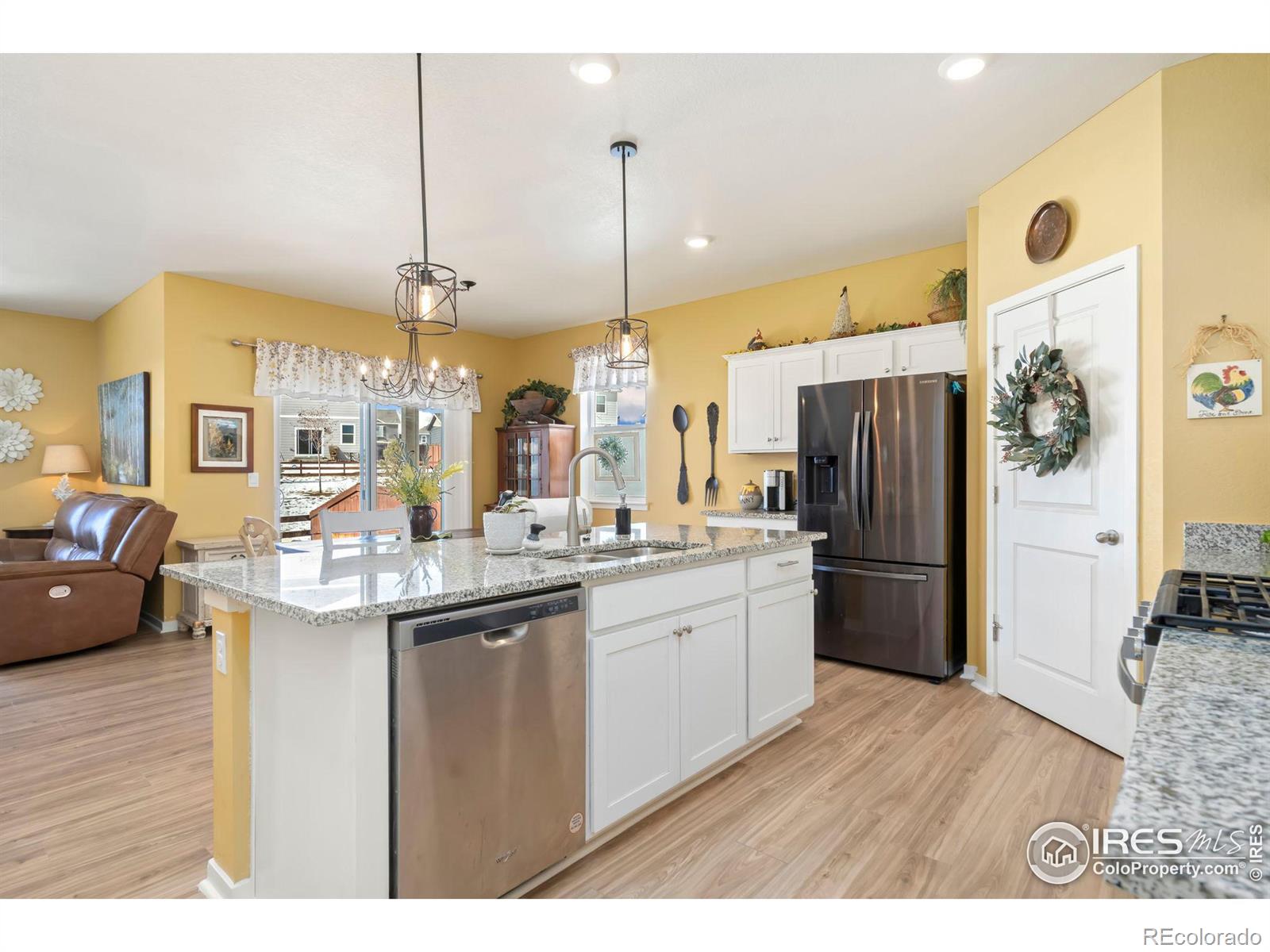 MLS Image #16 for 296  swallow road,johnstown, Colorado