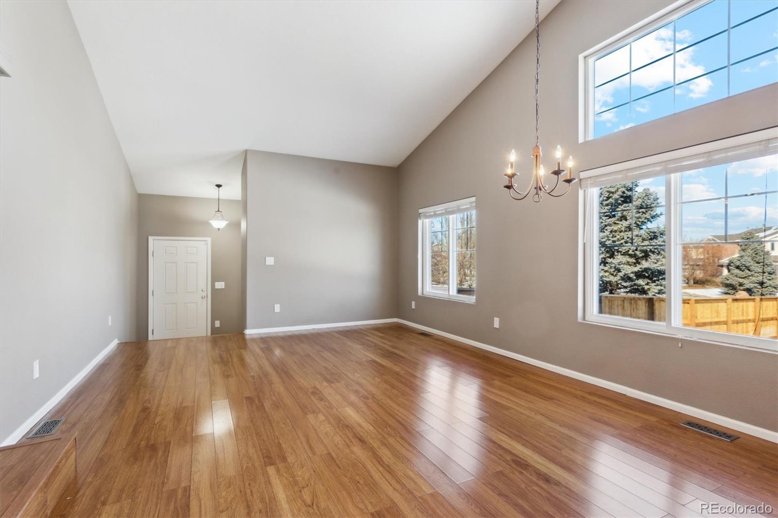 MLS Image #3 for 2492 s jebel way,aurora, Colorado