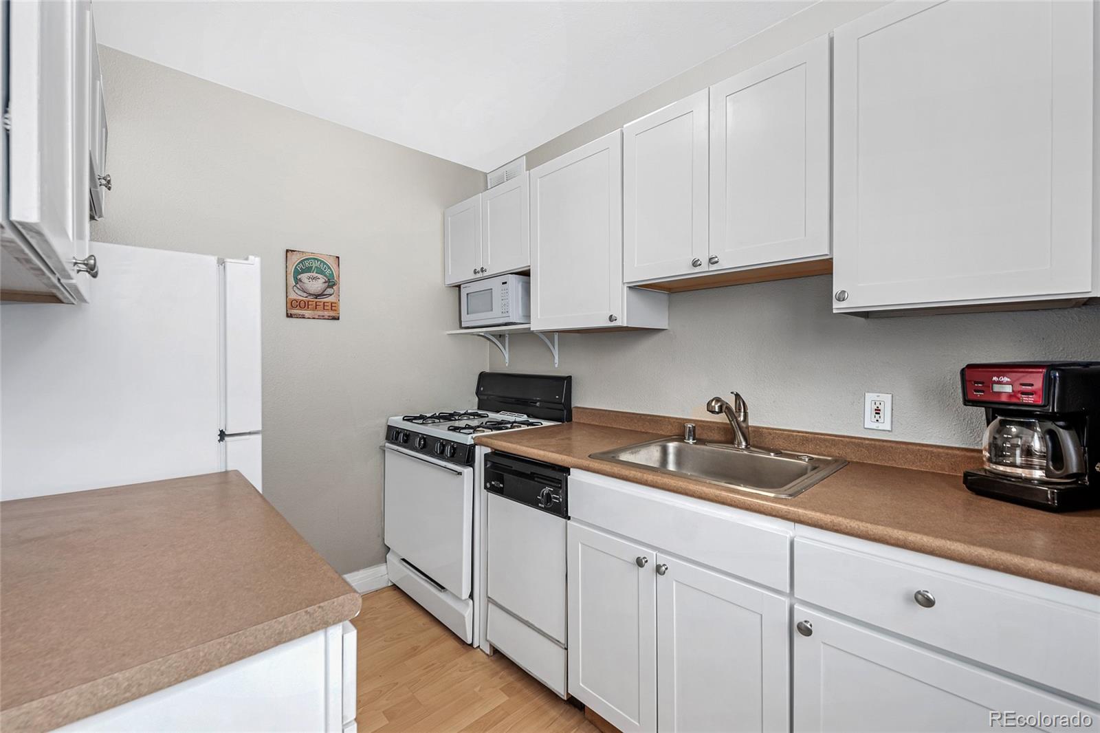 MLS Image #10 for 1196 n grant street 710,denver, Colorado