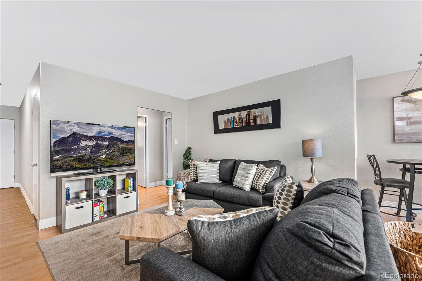 MLS Image #7 for 1196 n grant street 710,denver, Colorado