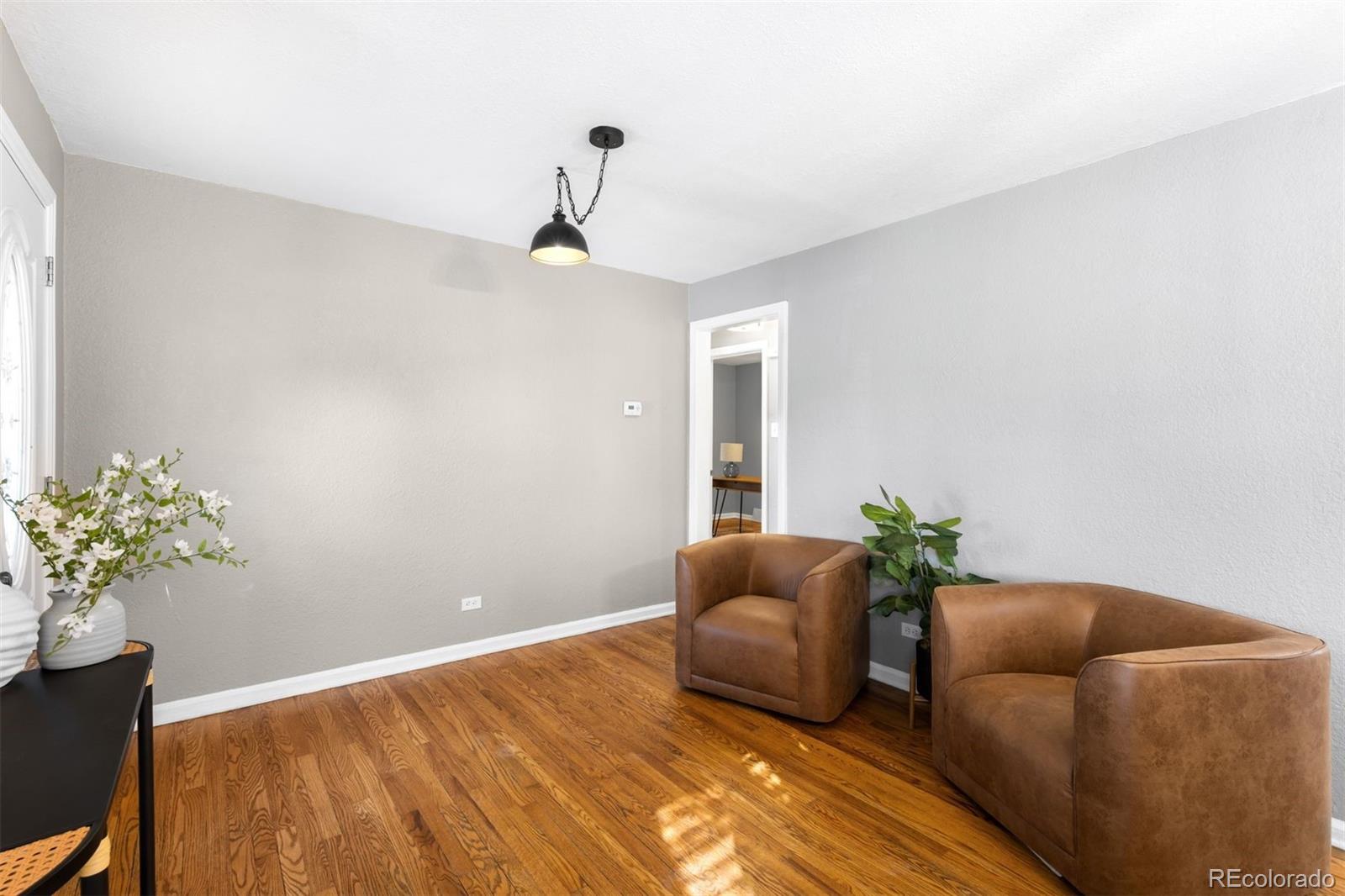 MLS Image #6 for 2610  poplar street,denver, Colorado