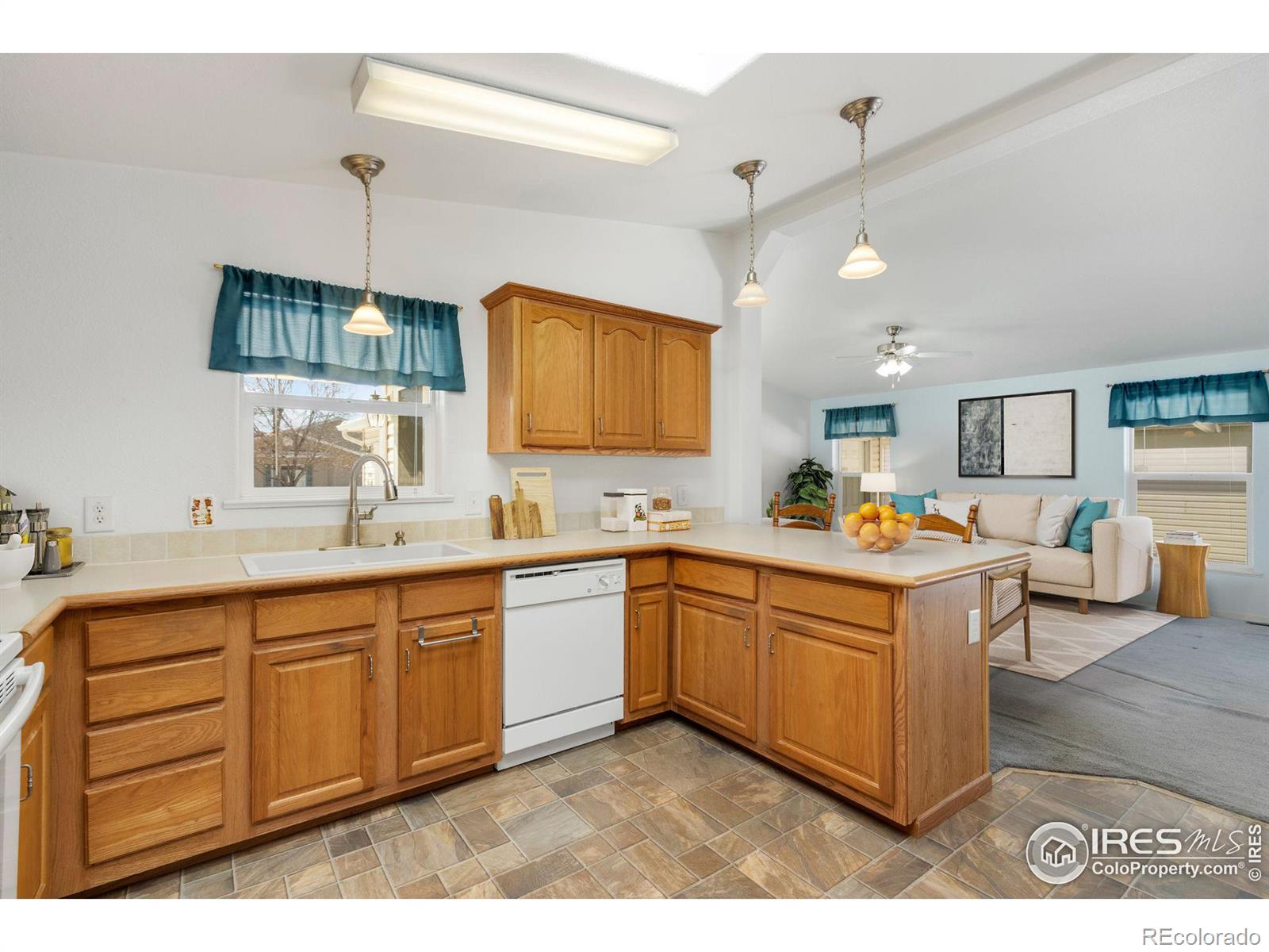 MLS Image #4 for 4474  quest drive,fort collins, Colorado