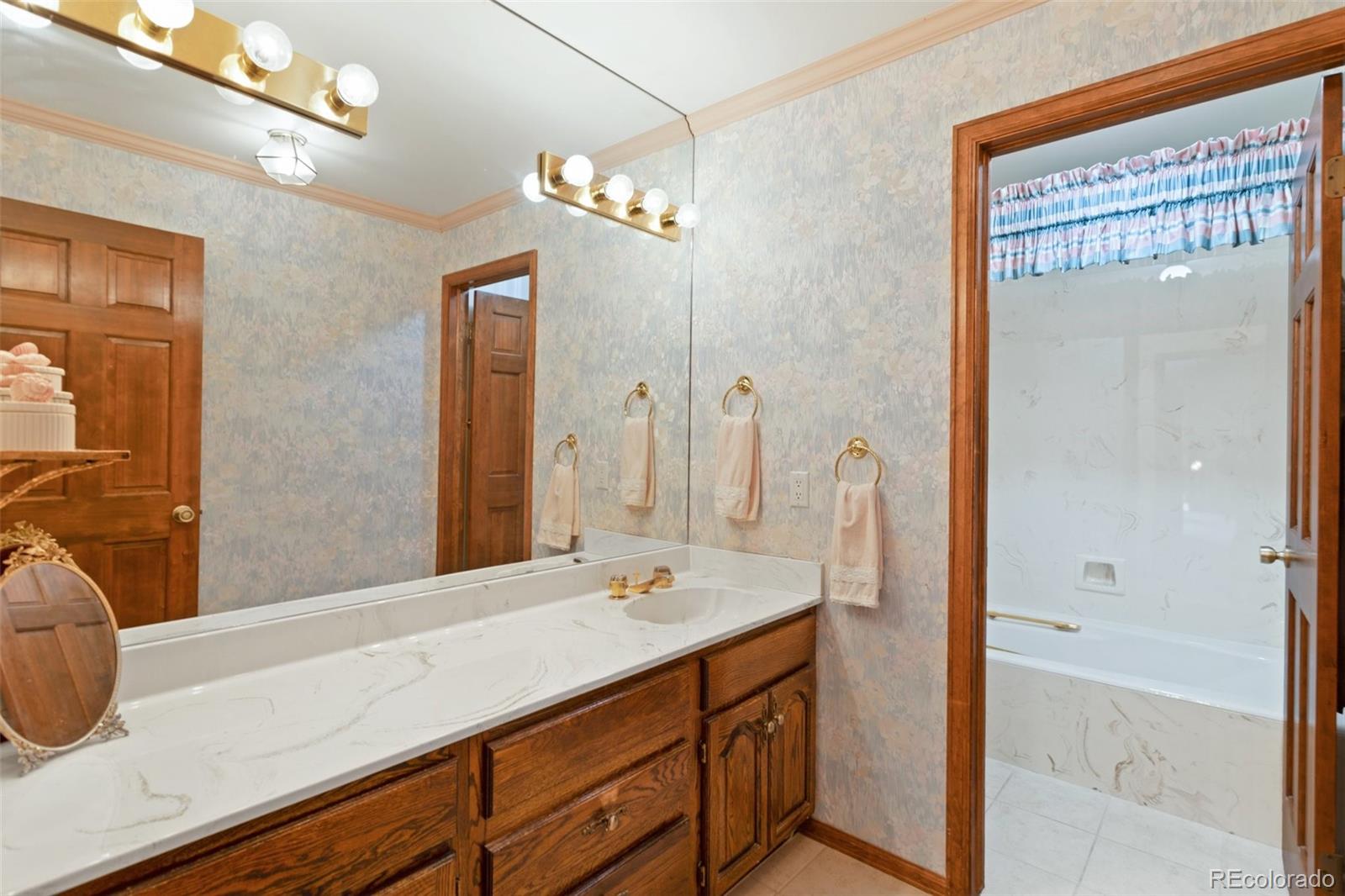 MLS Image #22 for 119  miramar drive,colorado springs, Colorado