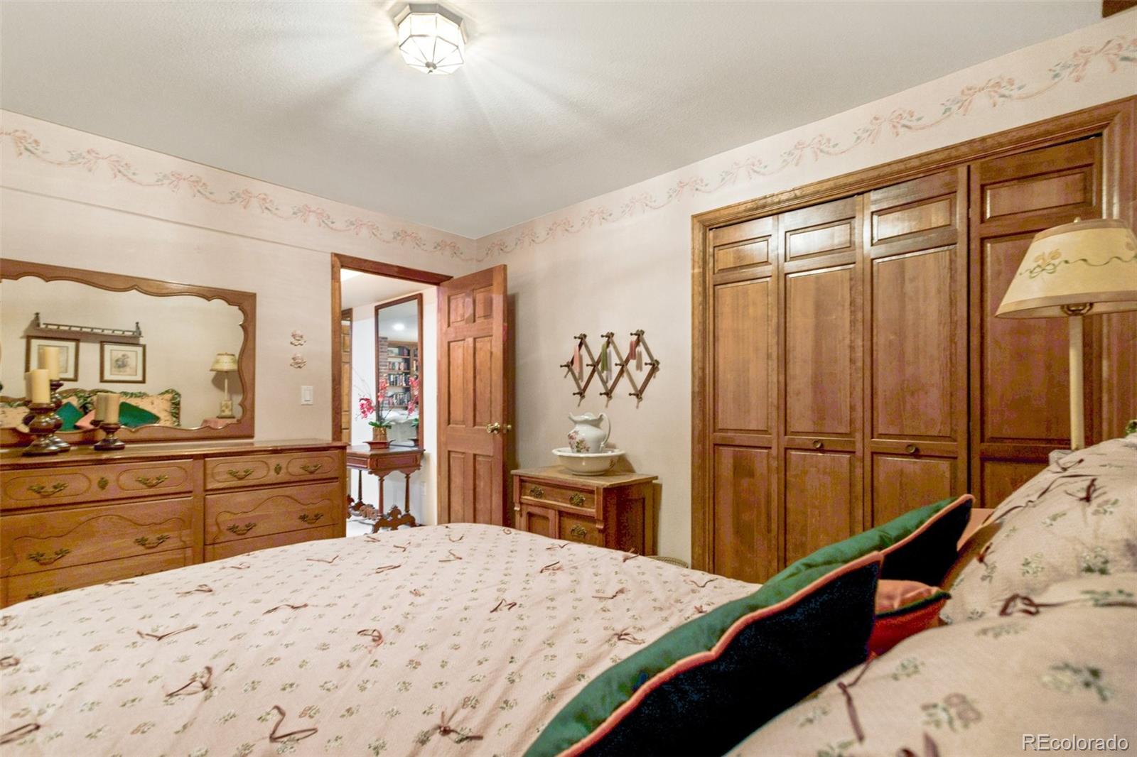 MLS Image #30 for 119  miramar drive,colorado springs, Colorado