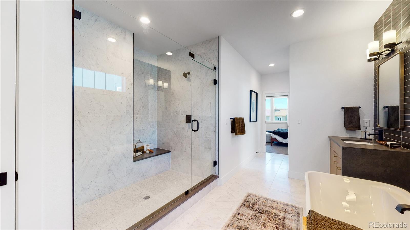 MLS Image #26 for 2980 e 102nd place,denver, Colorado