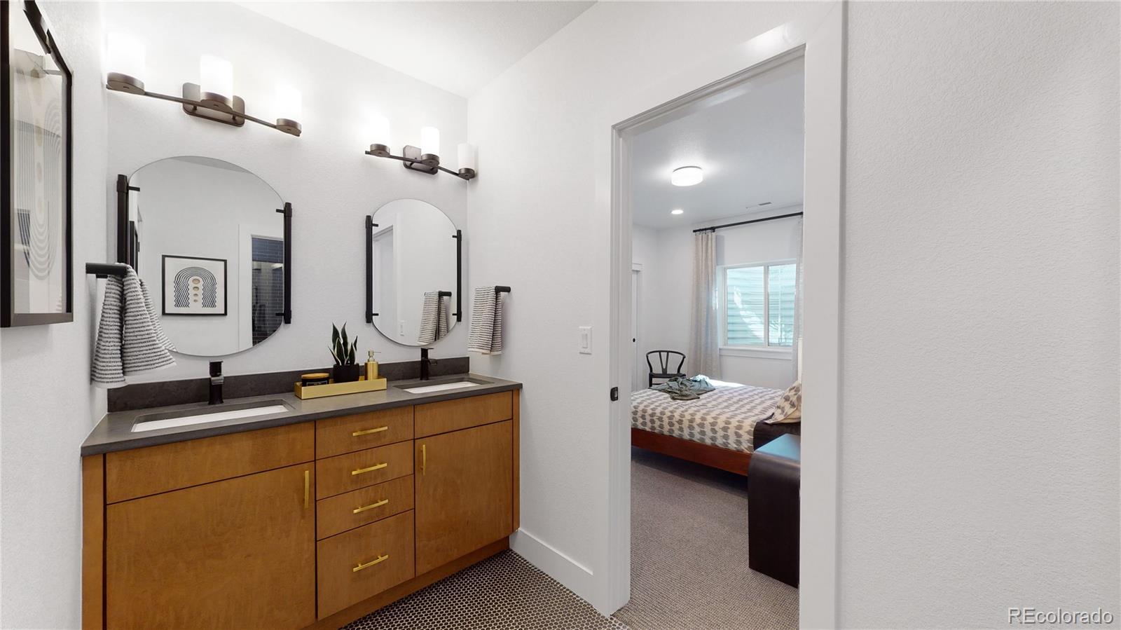 MLS Image #34 for 2980 e 102nd place,denver, Colorado