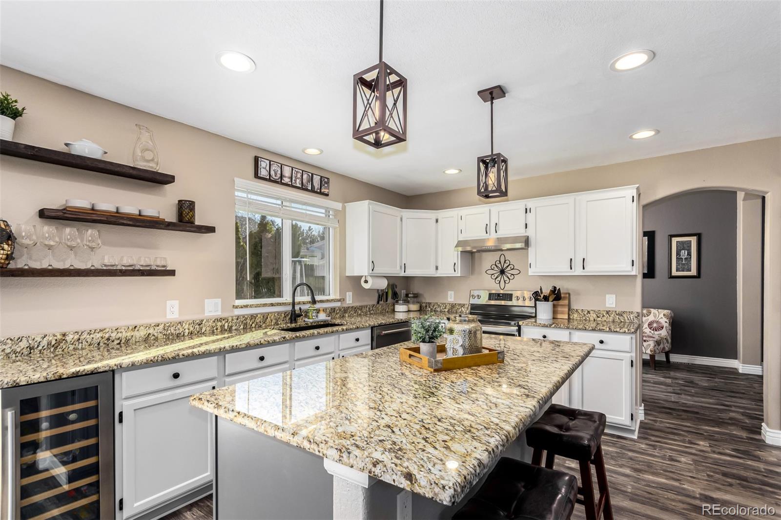 MLS Image #13 for 8172 s york court,centennial, Colorado