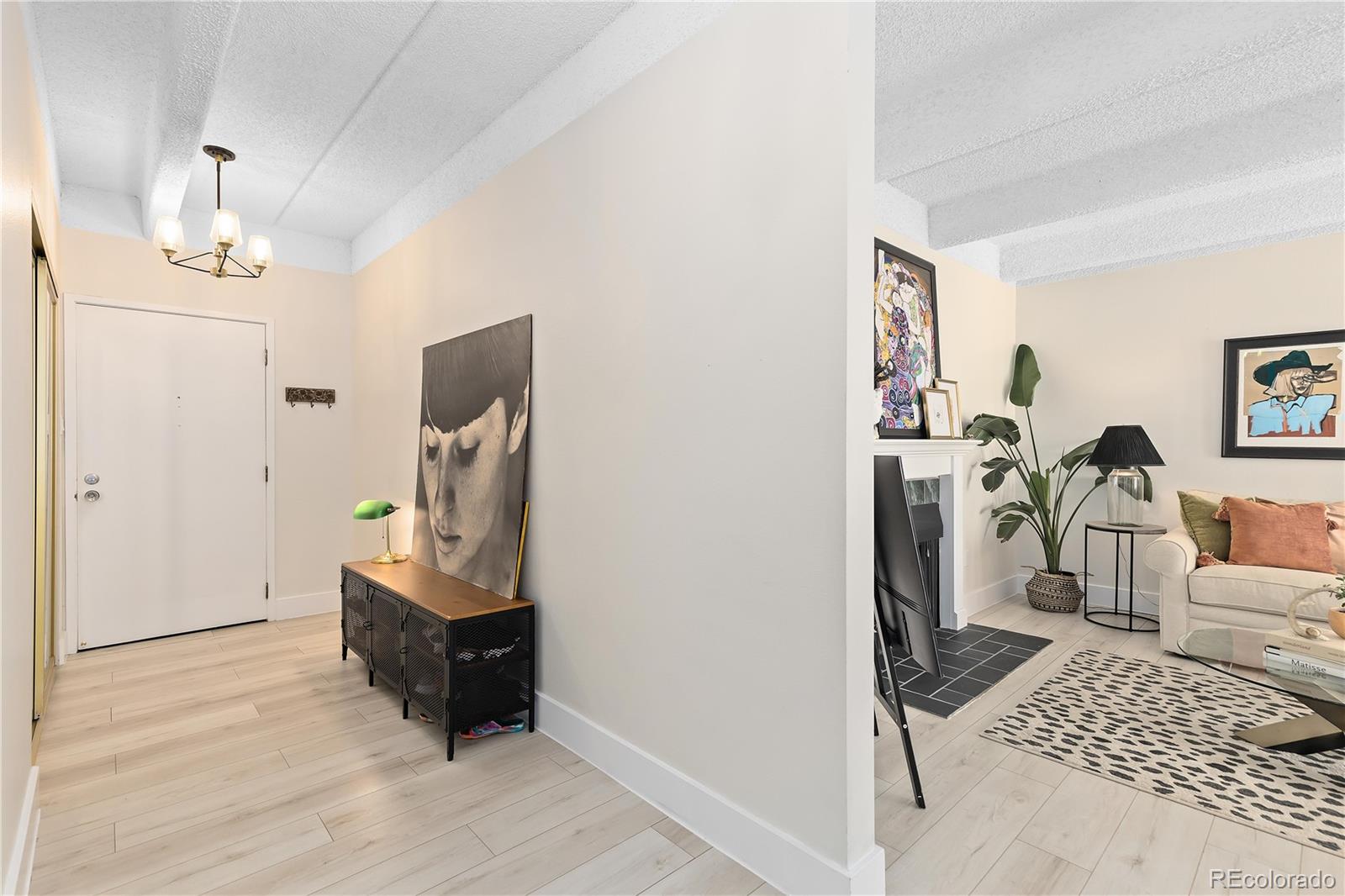 MLS Image #13 for 7877 e mississippi avenue 604,denver, Colorado