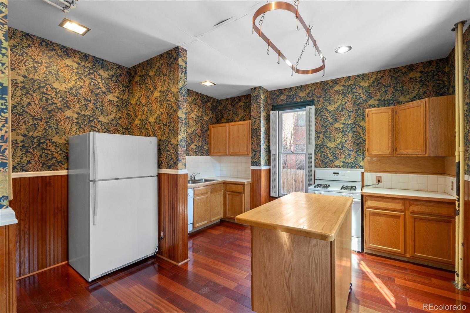 MLS Image #18 for 1340 n gilpin street,denver, Colorado