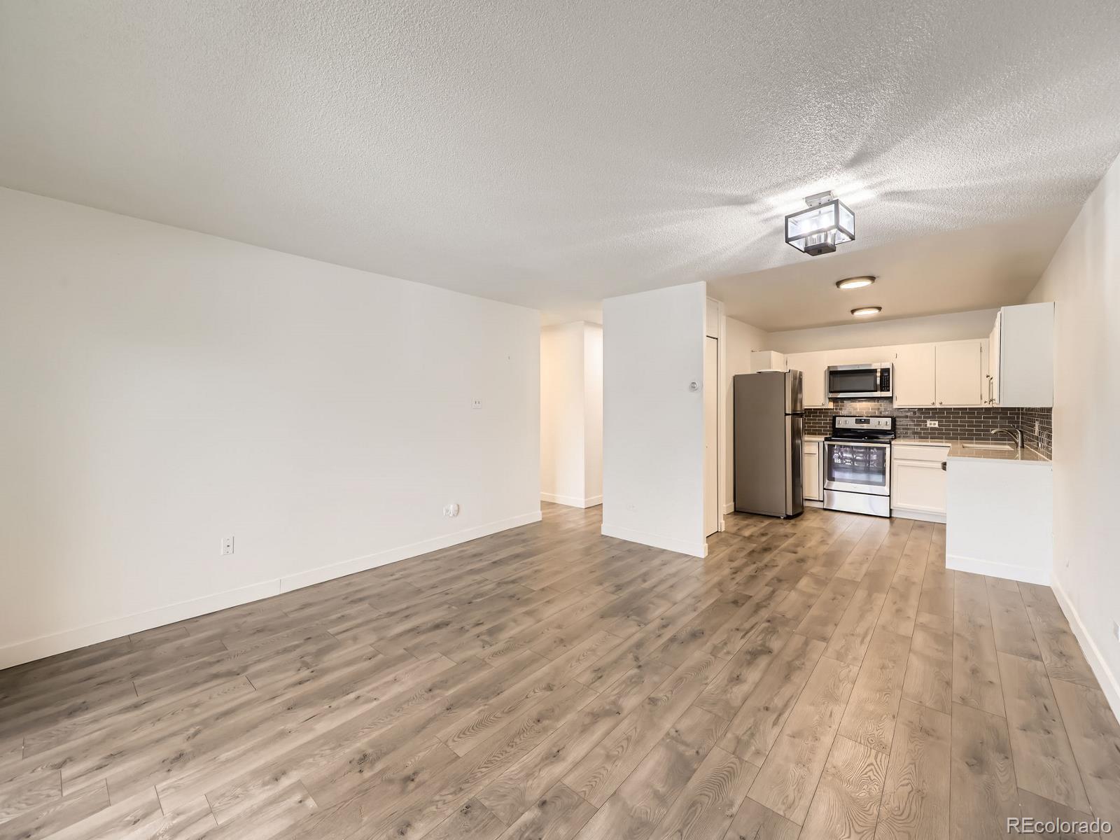 MLS Image #4 for 750 s clinton street 2c,denver, Colorado