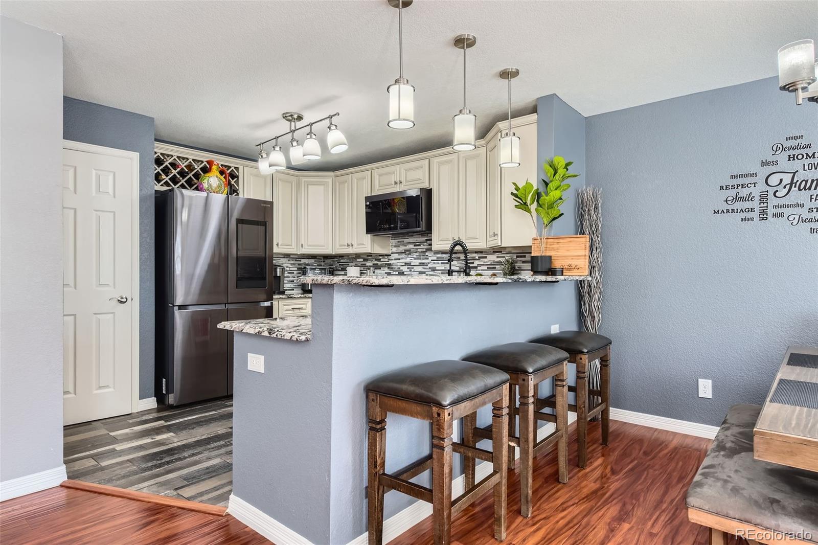 MLS Image #12 for 20942 e 40th place,denver, Colorado