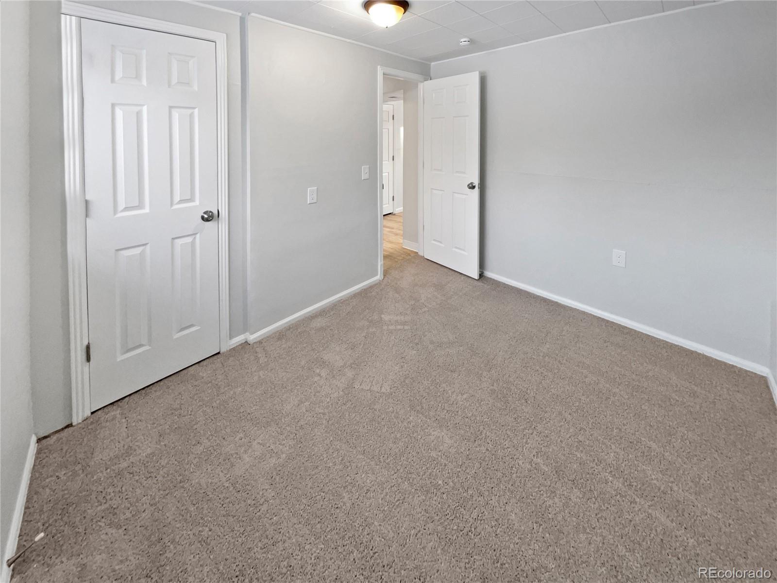 MLS Image #21 for 481 s lima circle,aurora, Colorado