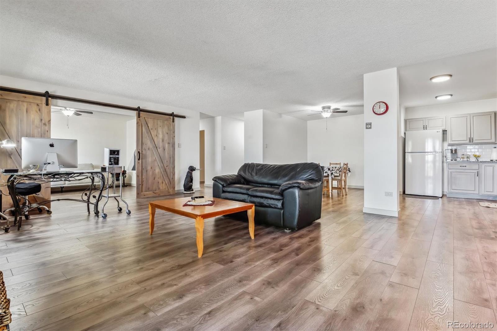 MLS Image #10 for 300 s clinton street,denver, Colorado