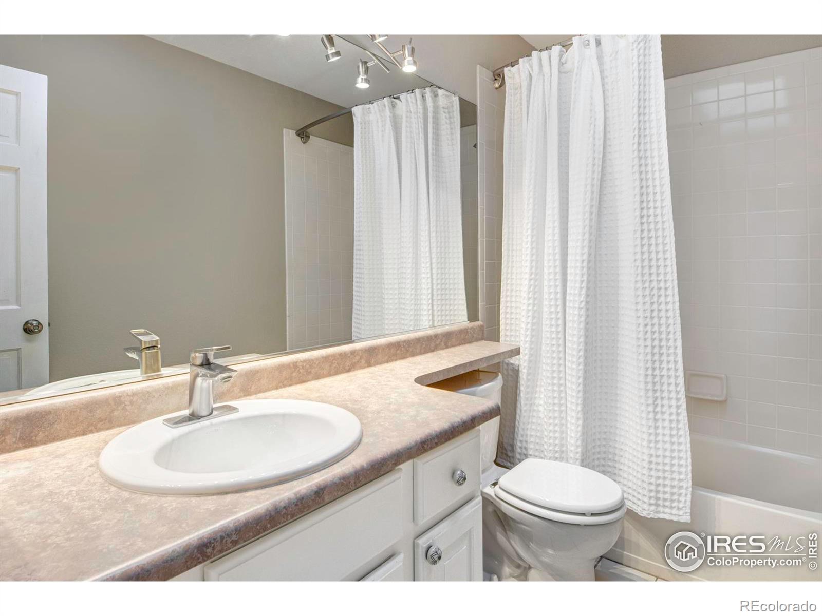 MLS Image #27 for 1486  clover creek drive,longmont, Colorado