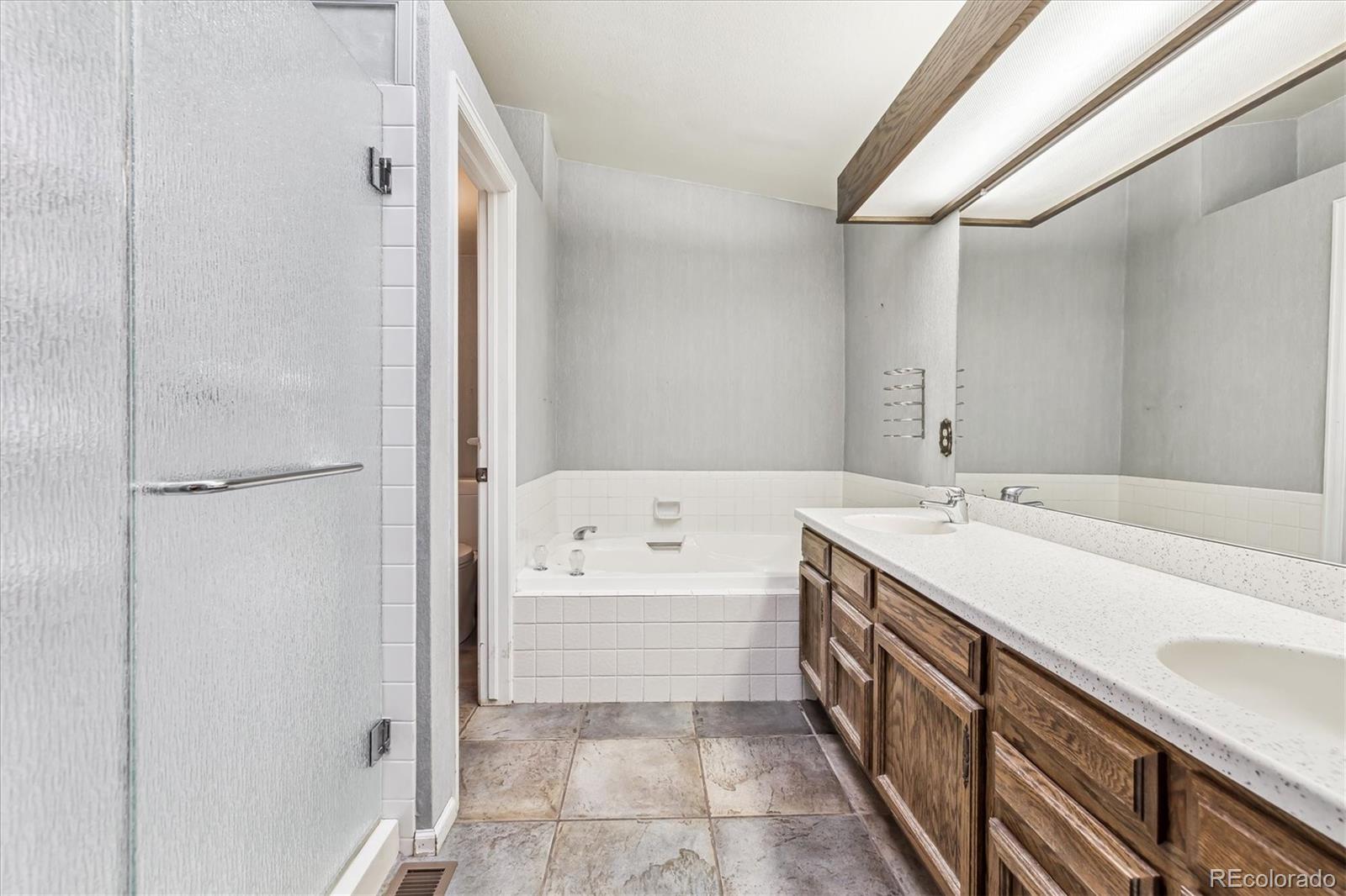 MLS Image #19 for 3333 e florida avenue,denver, Colorado