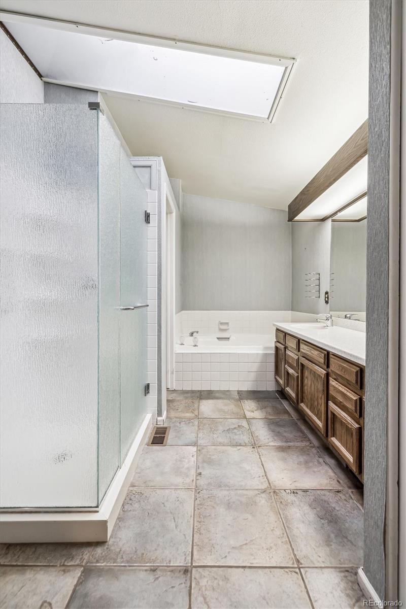 MLS Image #21 for 3333 e florida avenue,denver, Colorado