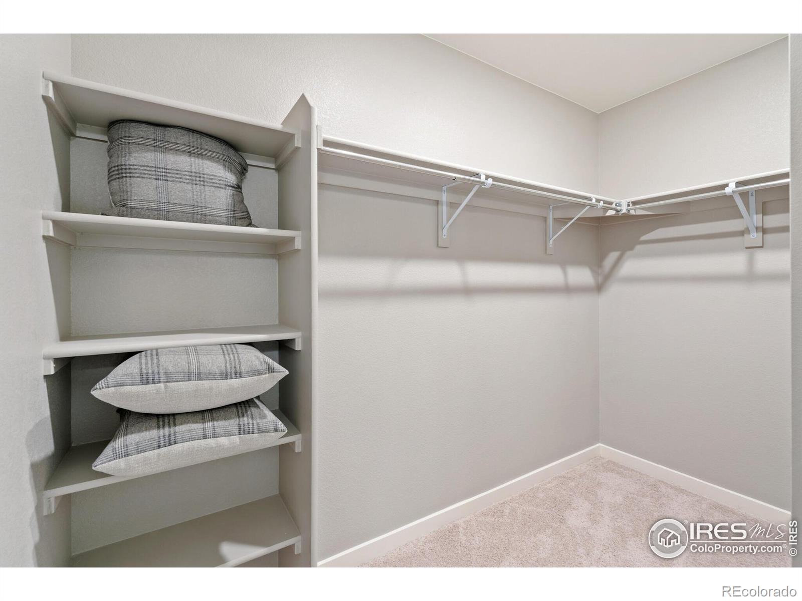 MLS Image #20 for 432  hummingbird lane,johnstown, Colorado