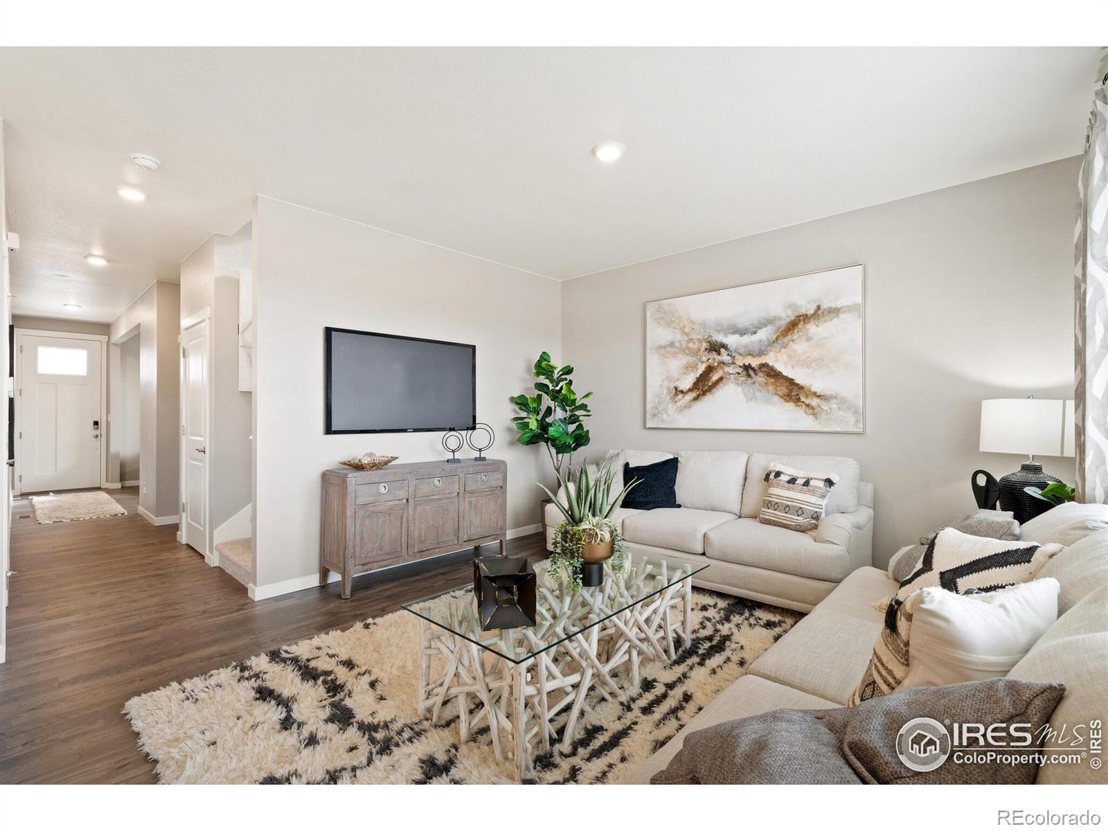 MLS Image #3 for 432  hummingbird lane,johnstown, Colorado