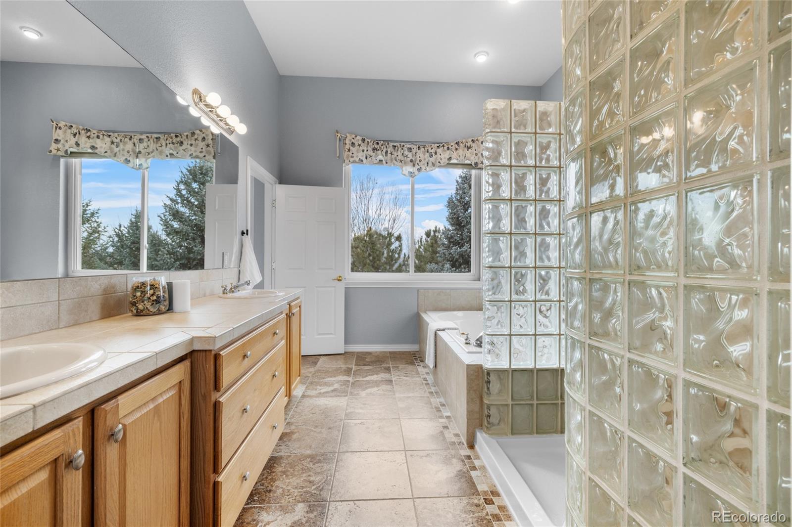 MLS Image #23 for 3063 e 148th place,thornton, Colorado