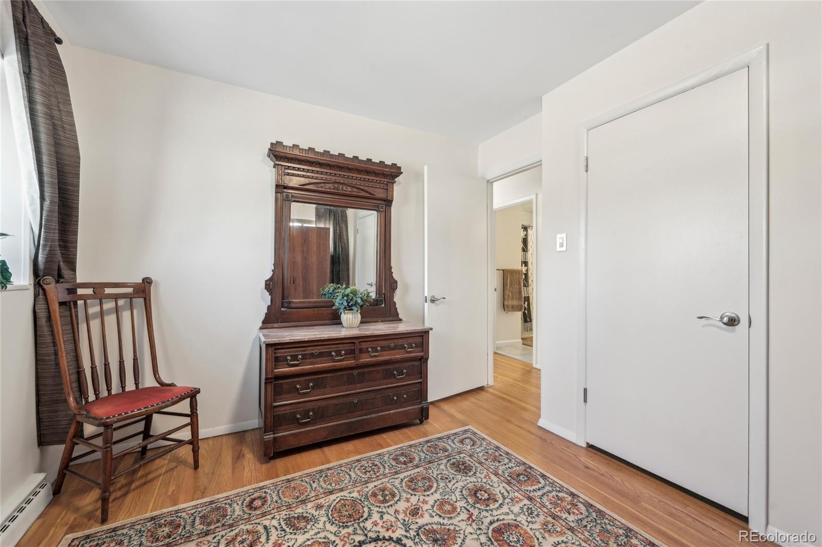 MLS Image #16 for 2677 s newport street,denver, Colorado