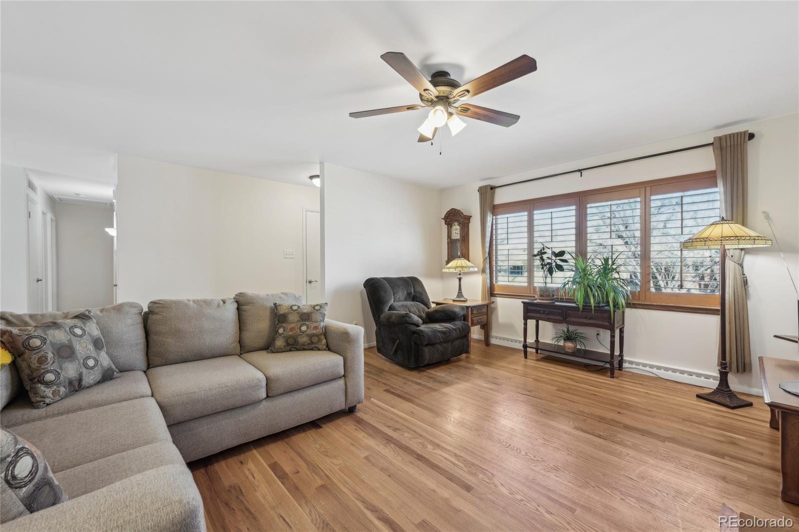 MLS Image #5 for 2677 s newport street,denver, Colorado