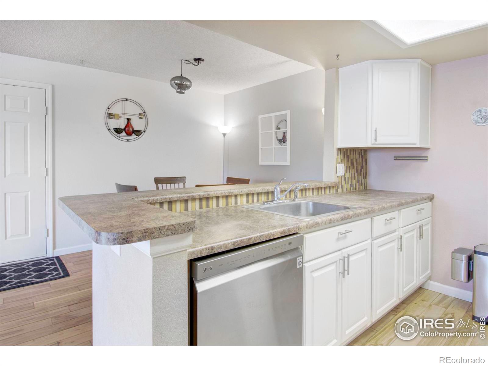 MLS Image #2 for 7880 w 87th drive,arvada, Colorado