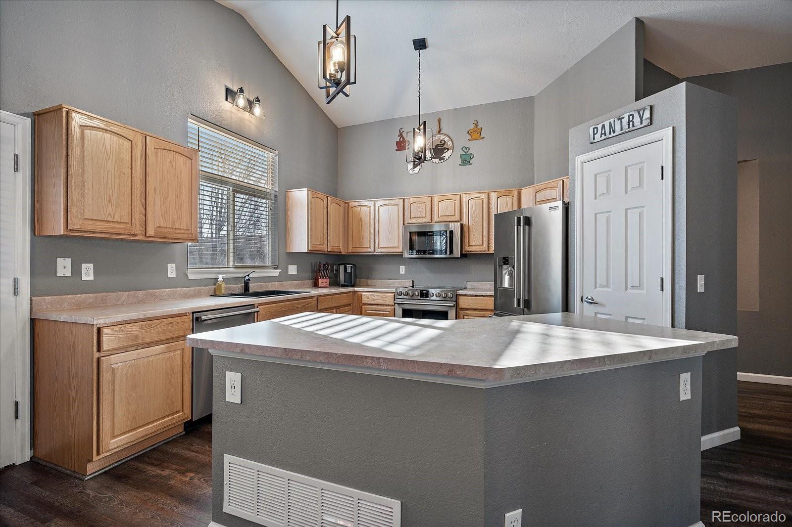 MLS Image #3 for 12590  prince creek drive,parker, Colorado