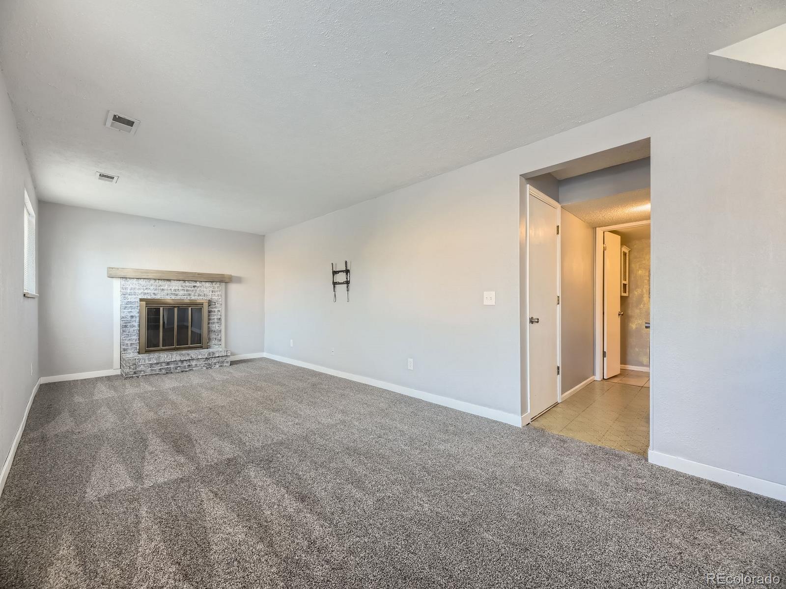 MLS Image #11 for 6295 s flower way,littleton, Colorado