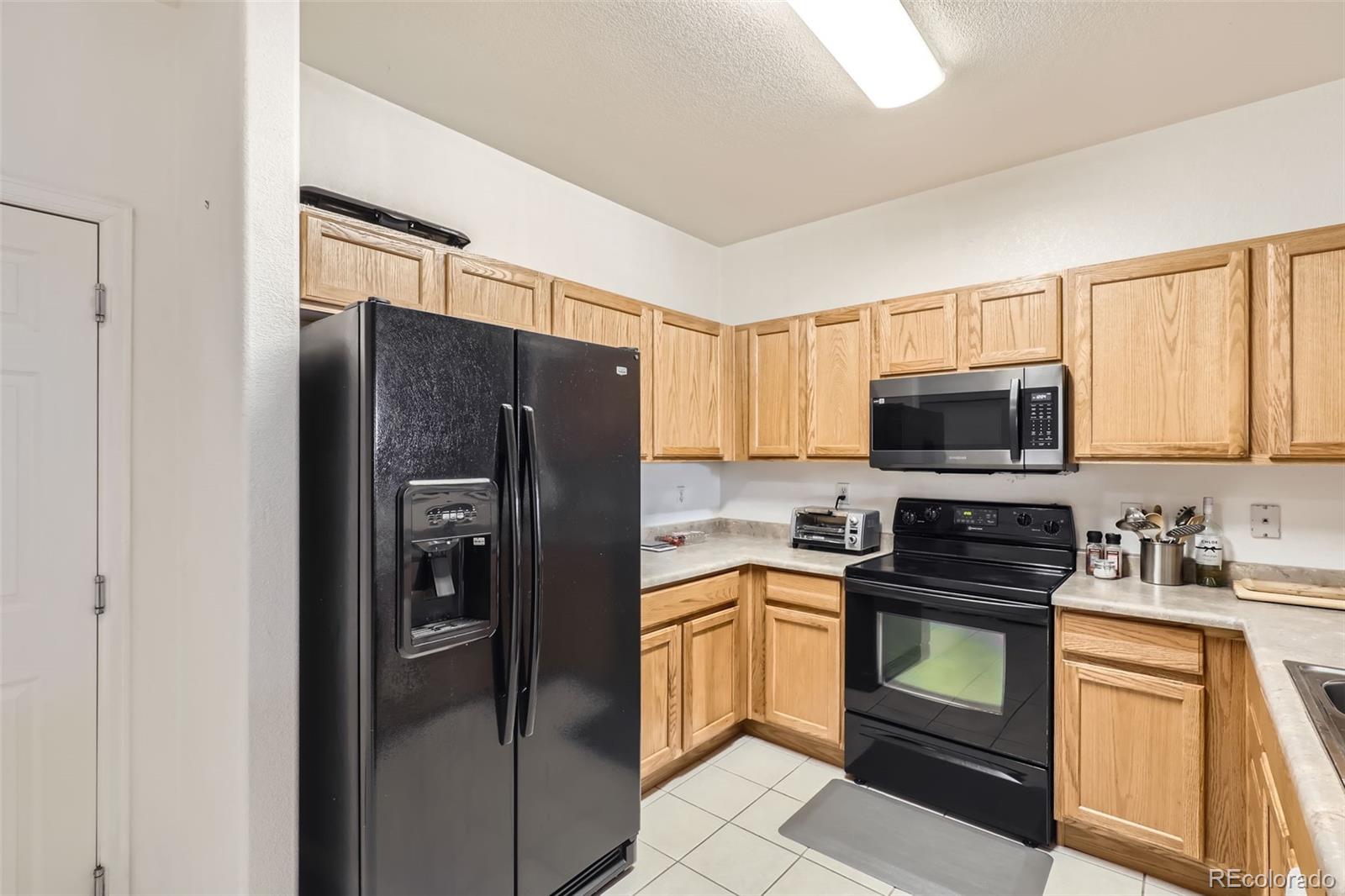 MLS Image #11 for 5800  tower road 103,denver, Colorado