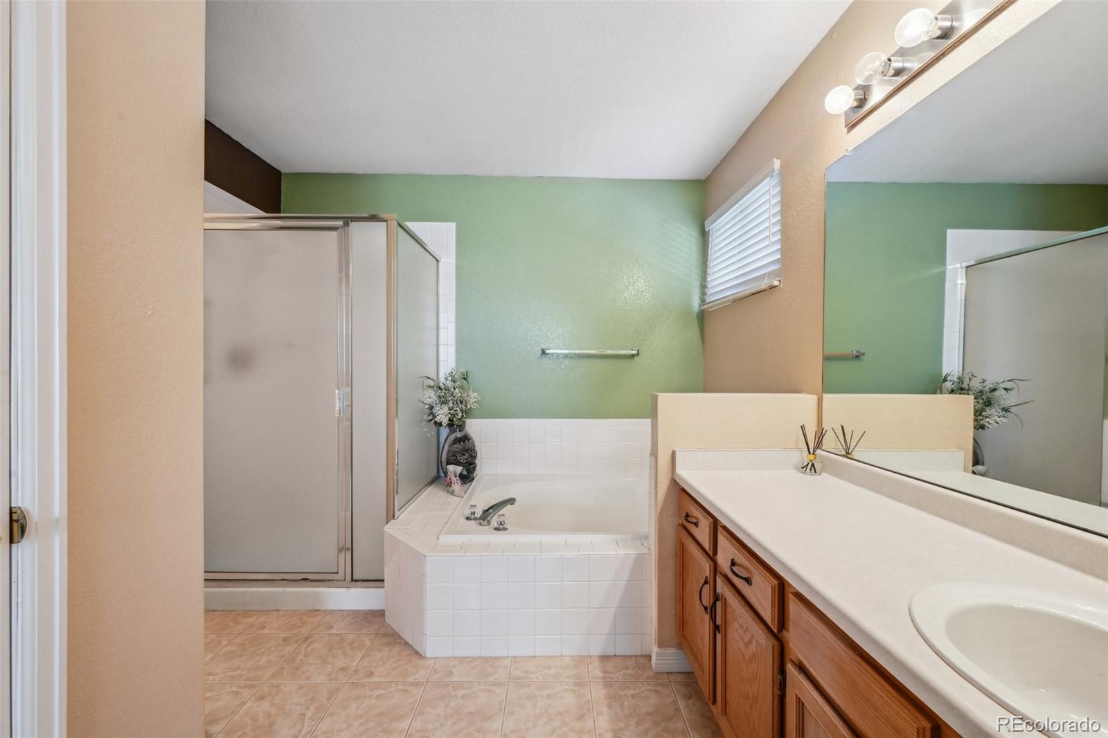 MLS Image #14 for 11565  decatur street,denver, Colorado