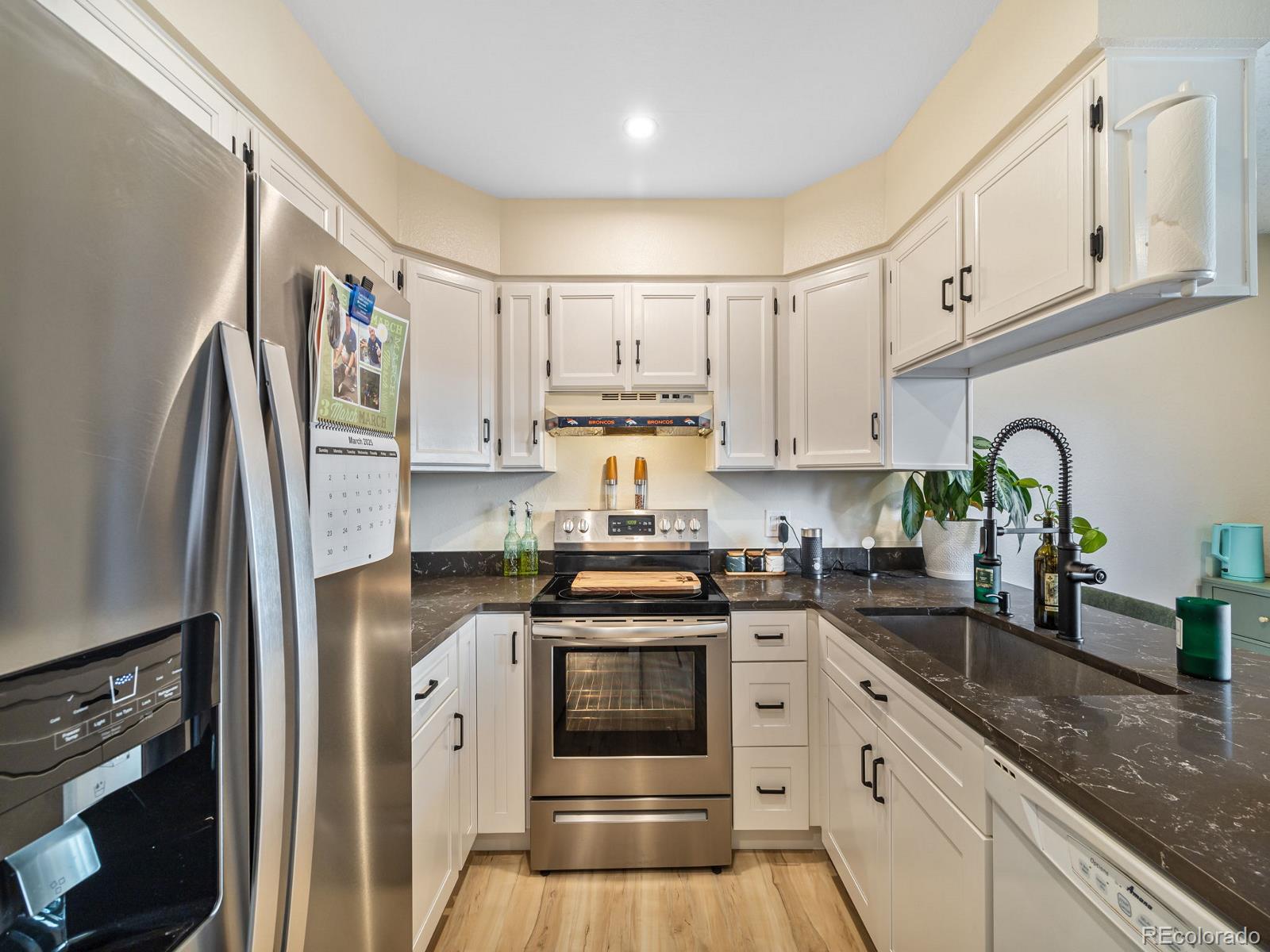 MLS Image #11 for 1247 s idalia street,aurora, Colorado