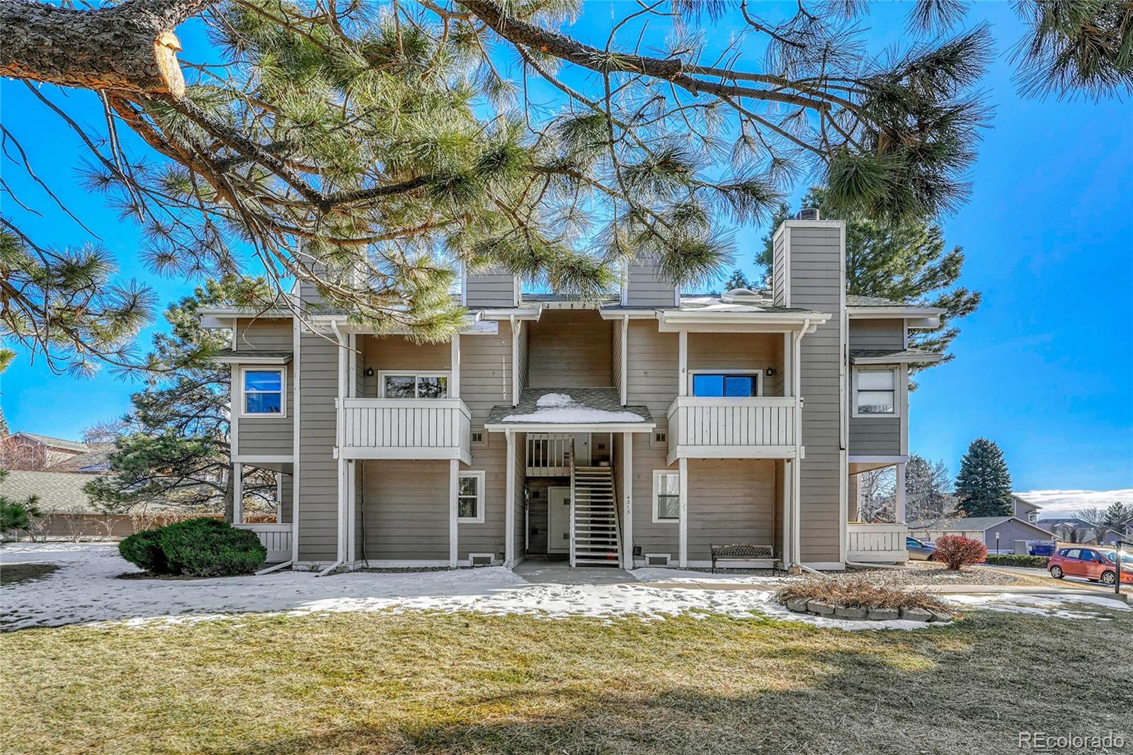 MLS Image #3 for 4313 s andes way,aurora, Colorado